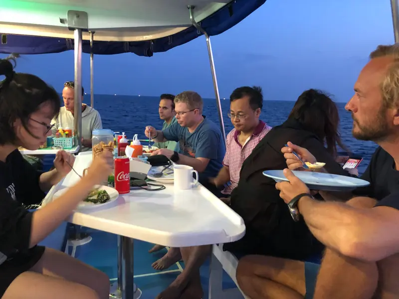 MANTA QUEEN 2 BIG FISH TRIP TO THE NORTH 3 DAYS & 3 NIGHTS, 11 DIVES