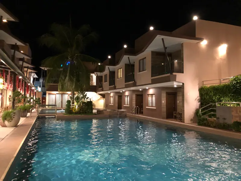 Alona Kew White Beach Resort