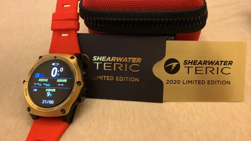 Shearwater Teric 2020 紅金黑配色全球限量版